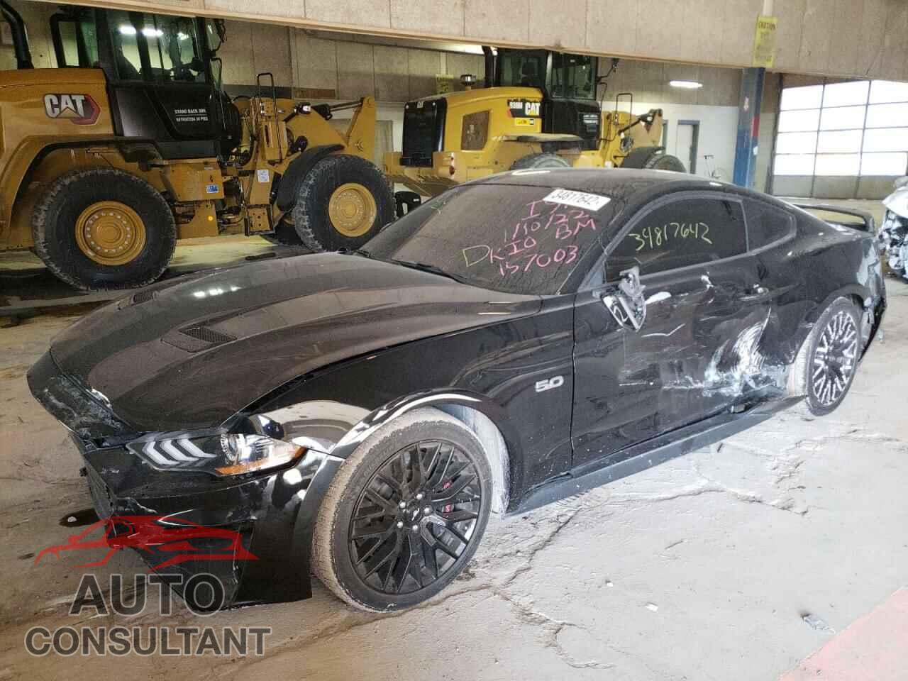 FORD MUSTANG 2019 - 1FA6P8CFXK5157003