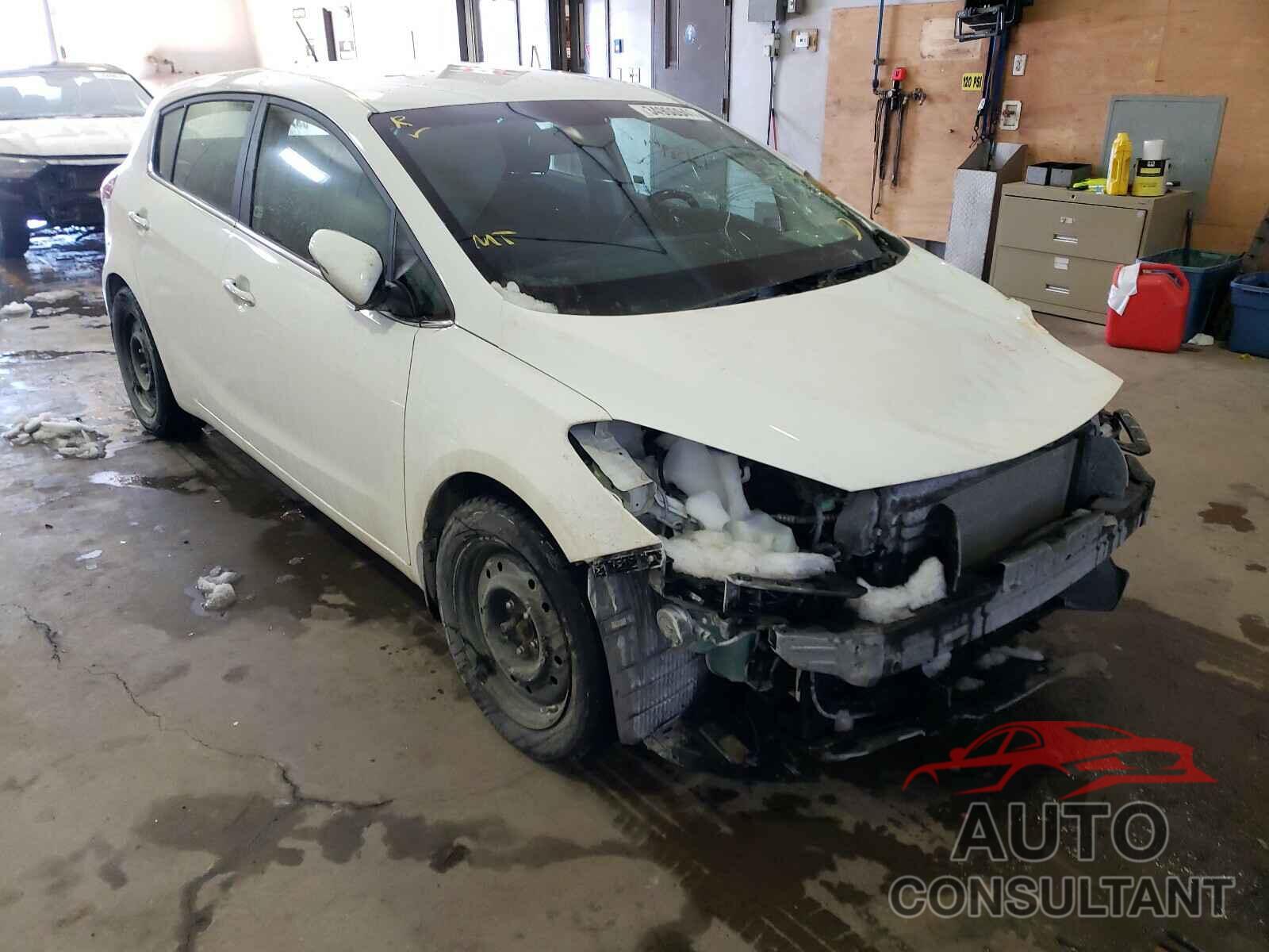 KIA FORTE 2016 - KNAFX5A89G5646753