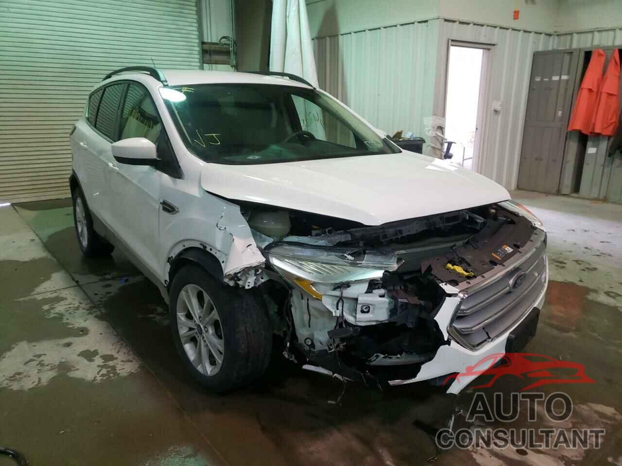 FORD ESCAPE 2017 - 1FMCU9GD4HUD95475