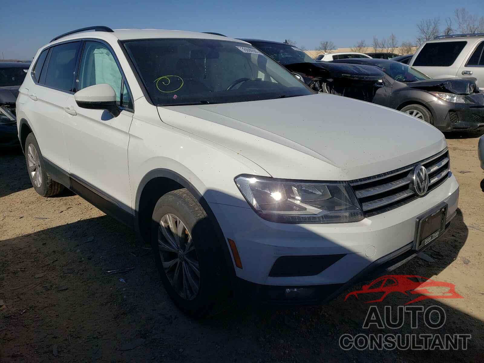 VOLKSWAGEN TIGUAN 2018 - 3VV3B7AX9JM018699