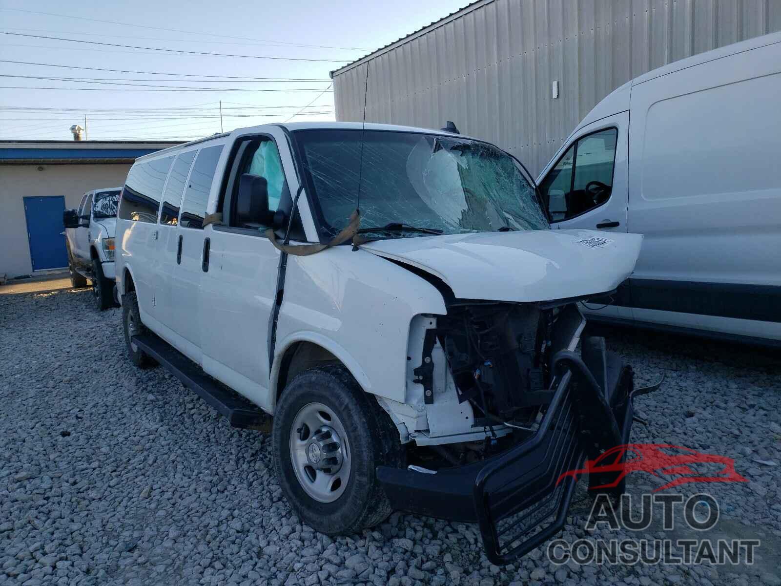 CHEVROLET EXPRESS 2018 - 1GAZGPFPXJ1332385