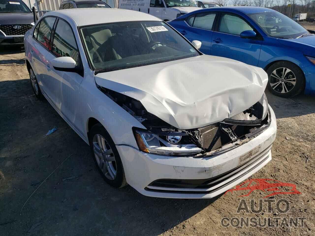 VOLKSWAGEN JETTA 2018 - 3VW2B7AJ7JM209735