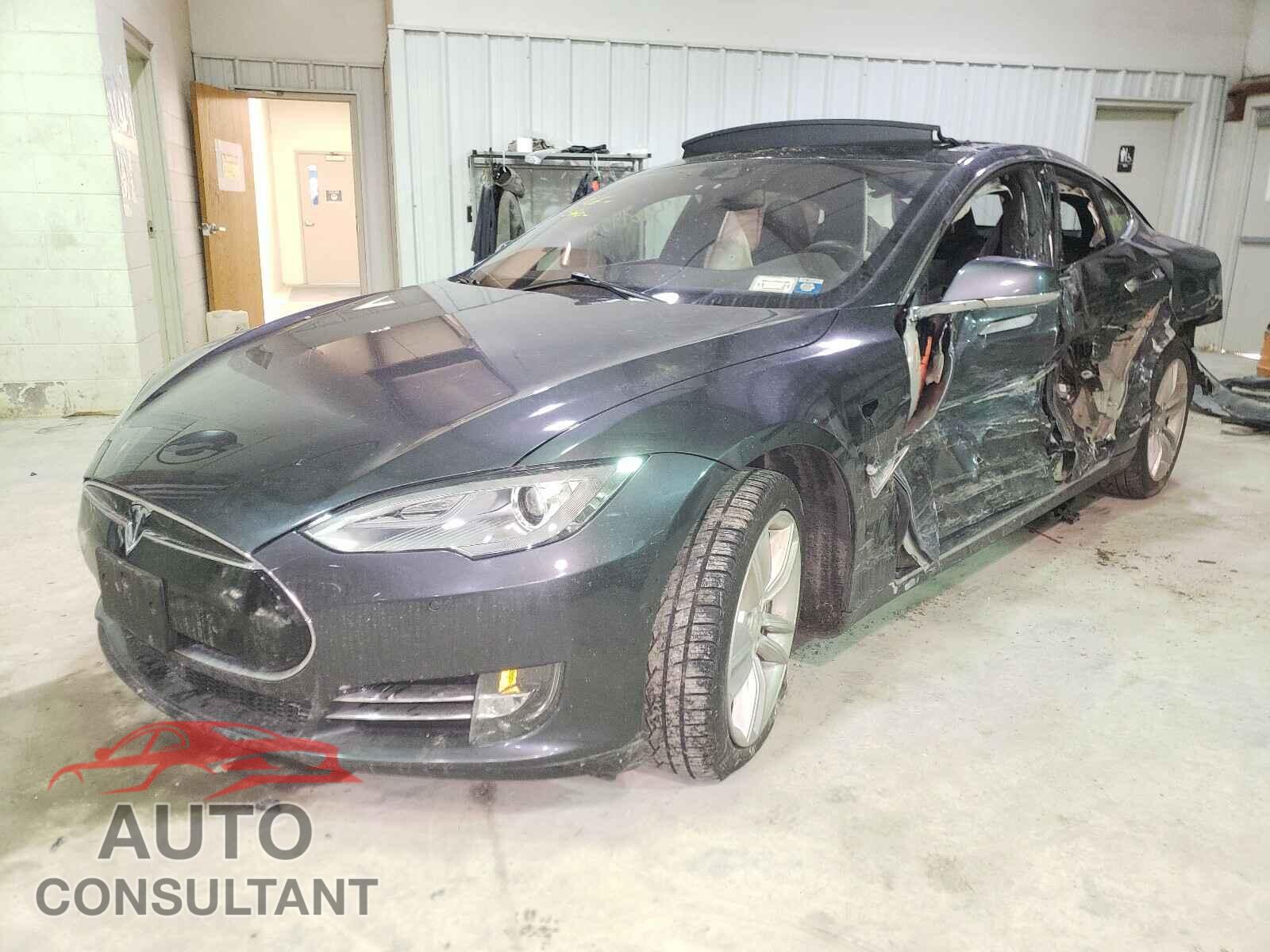 TESLA MODEL S 2016 - 5YJSA1E22GF129276