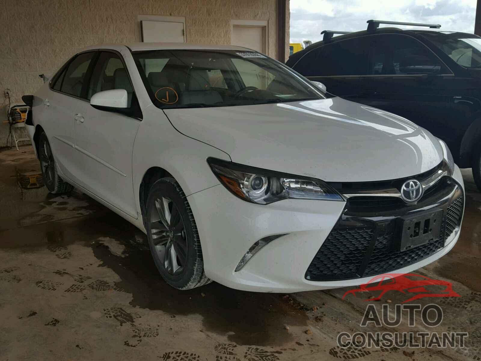 TOYOTA CAMRY 2015 - 4T1BF1FKXFU935867