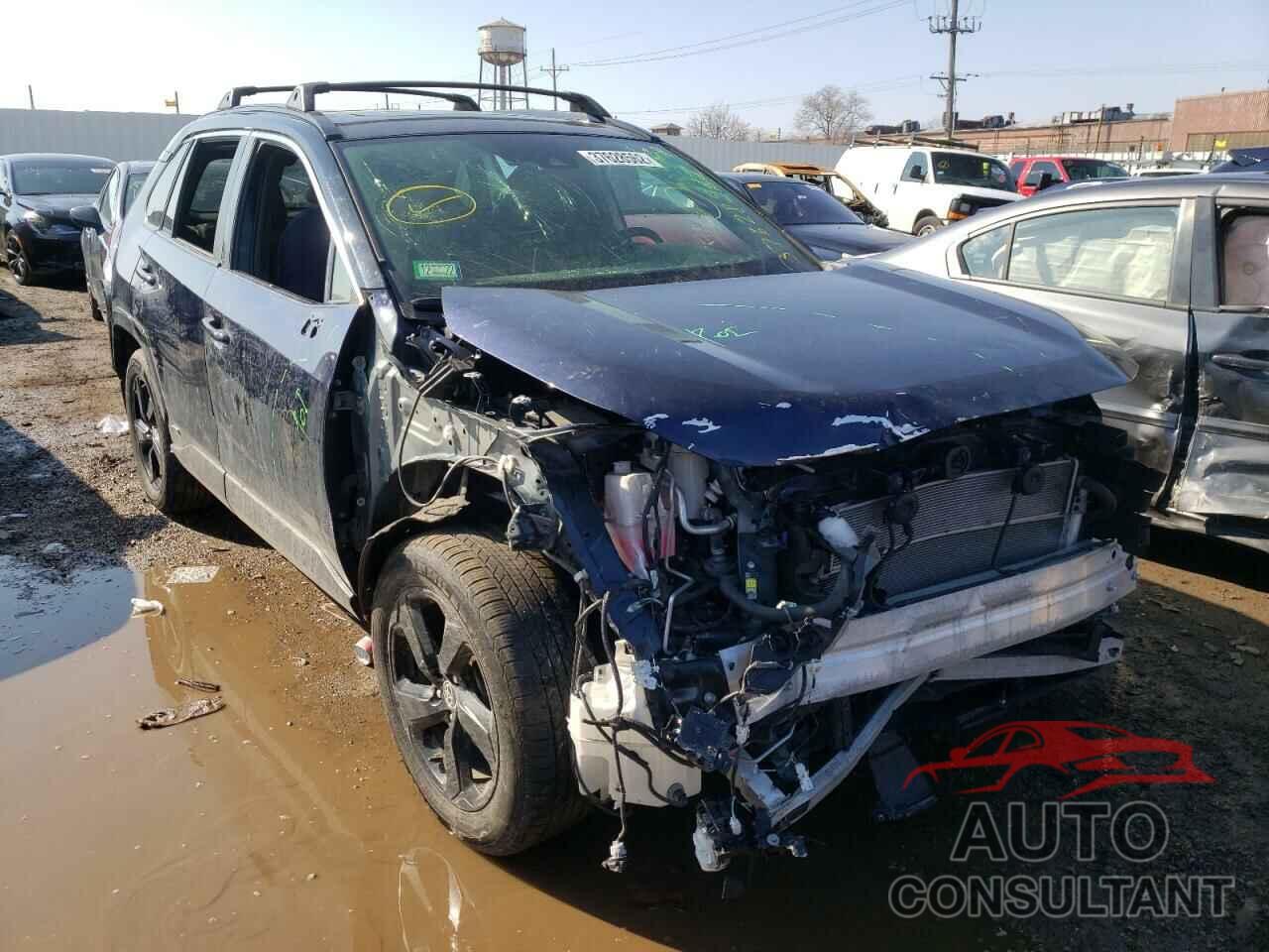 TOYOTA RAV4 2020 - JTMEWRFV6LJ038942