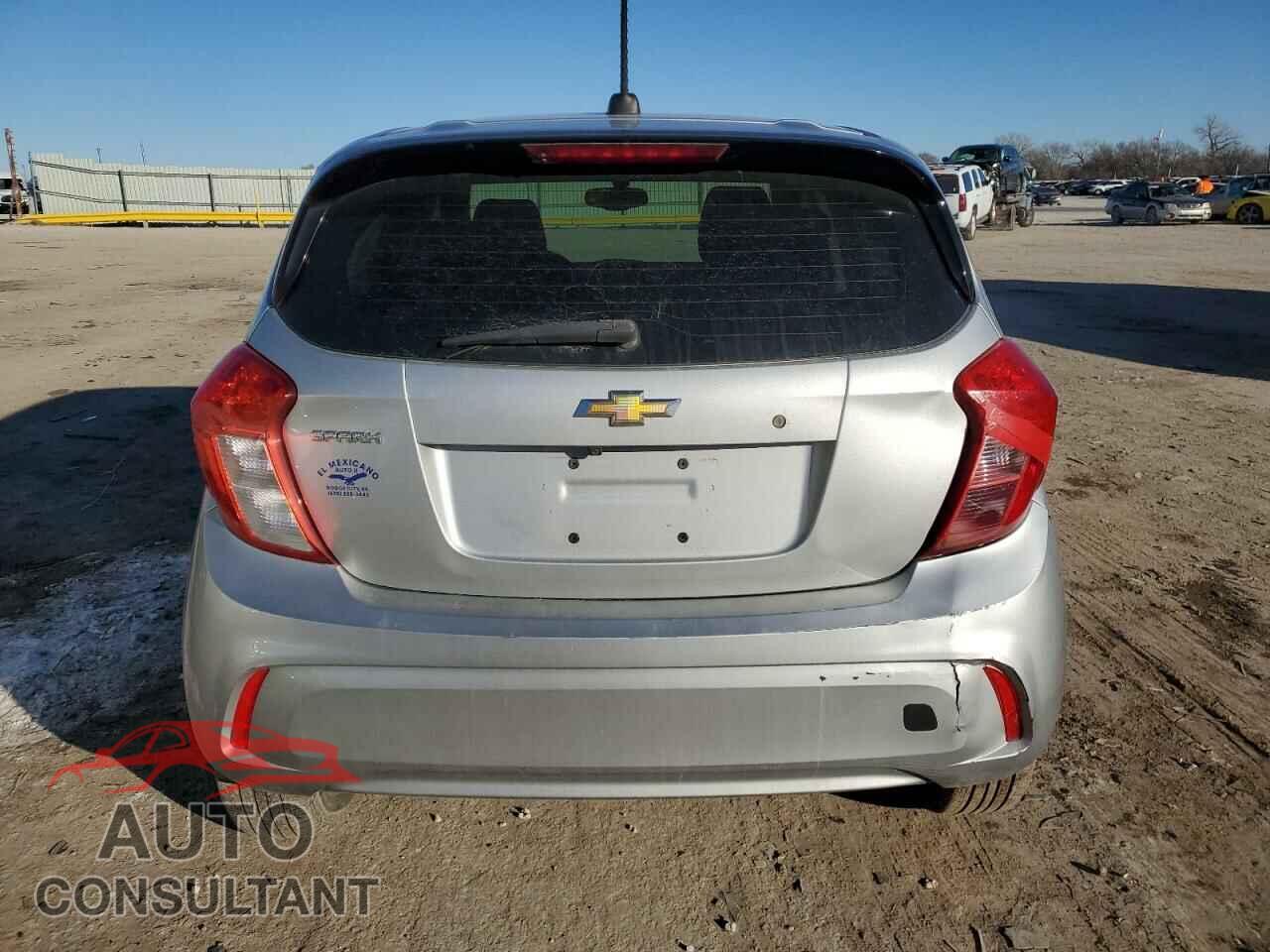 CHEVROLET SPARK 2017 - KL8CB6SA0HC830268
