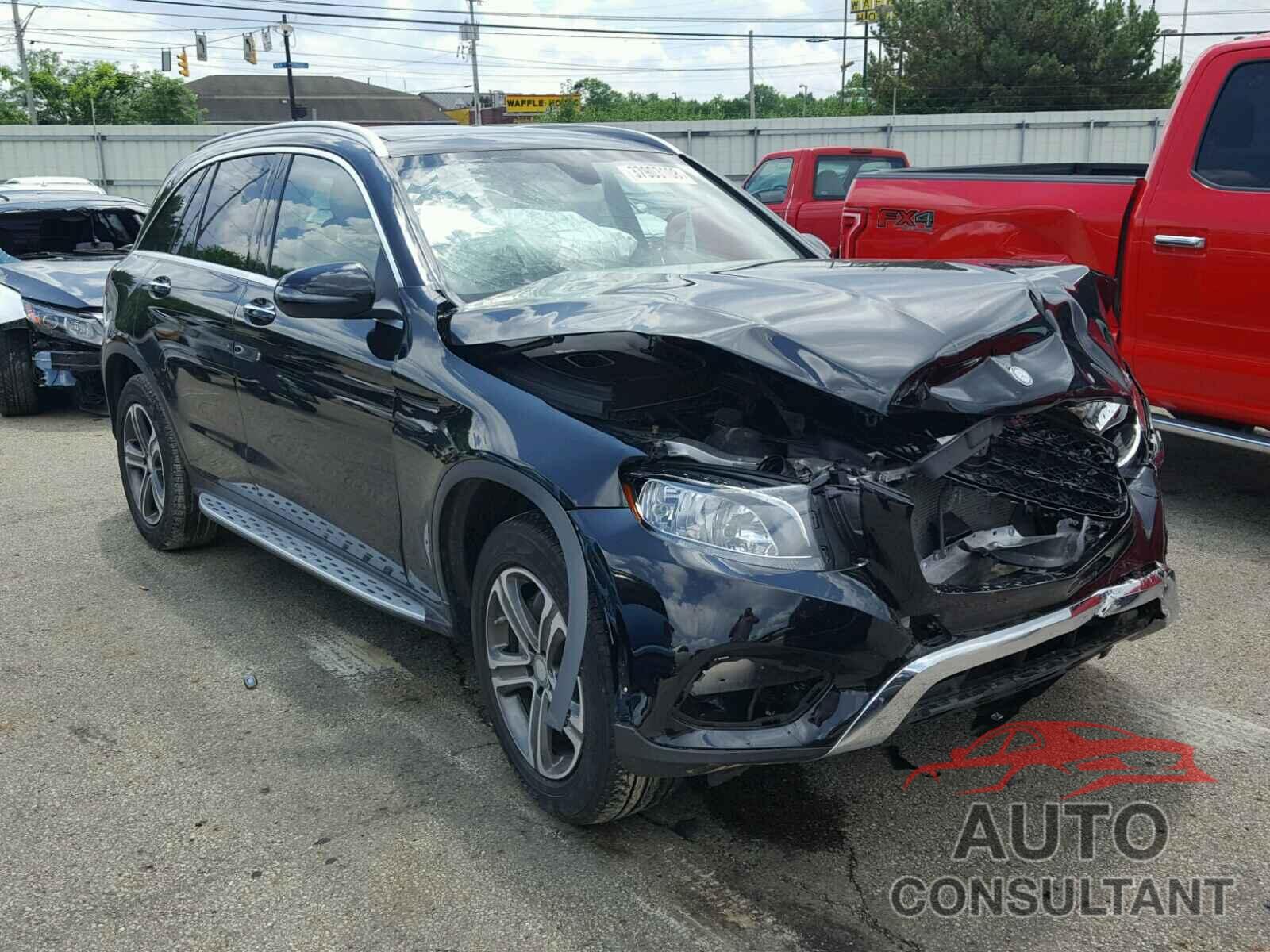 MERCEDES-BENZ GLC300 2016 - WDC0G4KB4GF073939