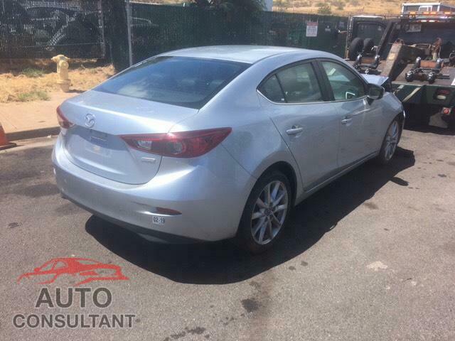 MAZDA 3 2017 - 3MZBN1V78HM112721