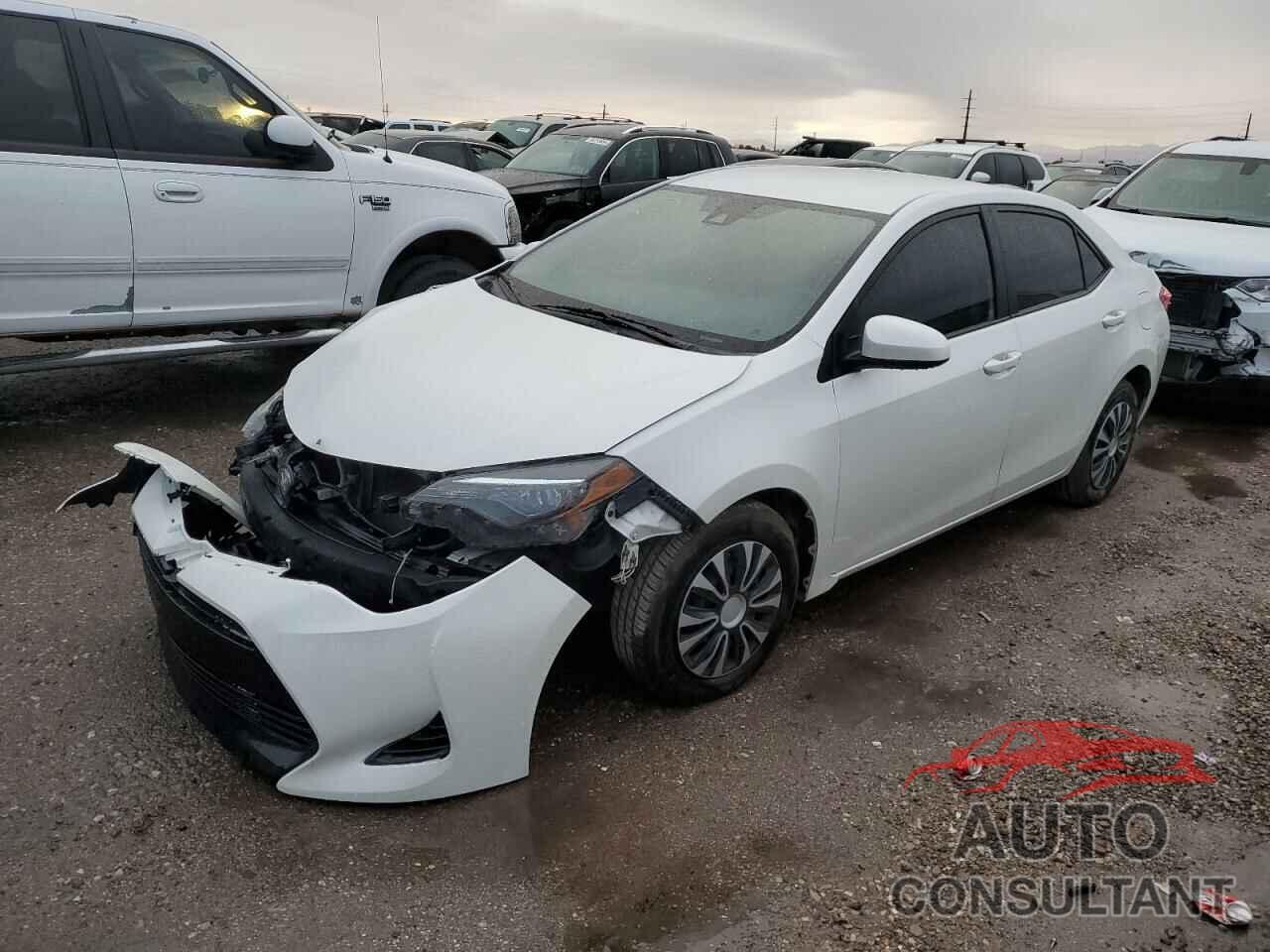 TOYOTA COROLLA 2018 - 5YFBPRHE1JP756923