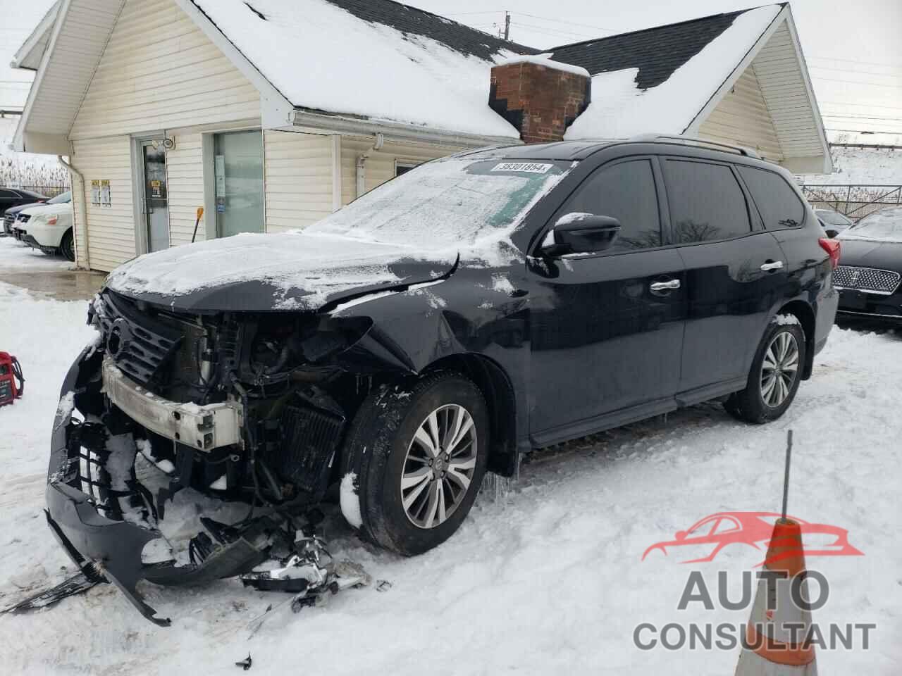 NISSAN PATHFINDER 2018 - 5N1DR2MN9JC621614