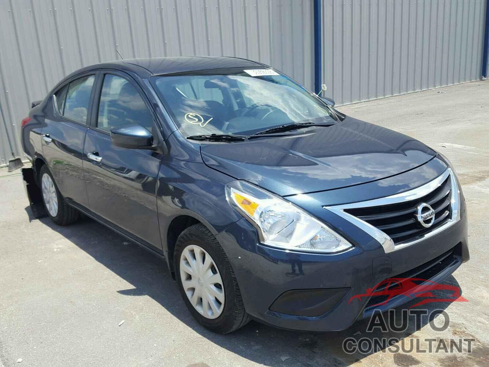 NISSAN VERSA 2017 - 3N1CN7AP3HL861256