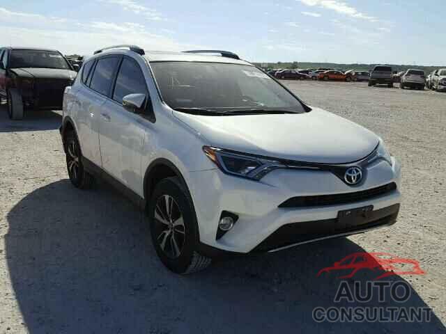 TOYOTA RAV4 2016 - JTMWFREV6GJ100447