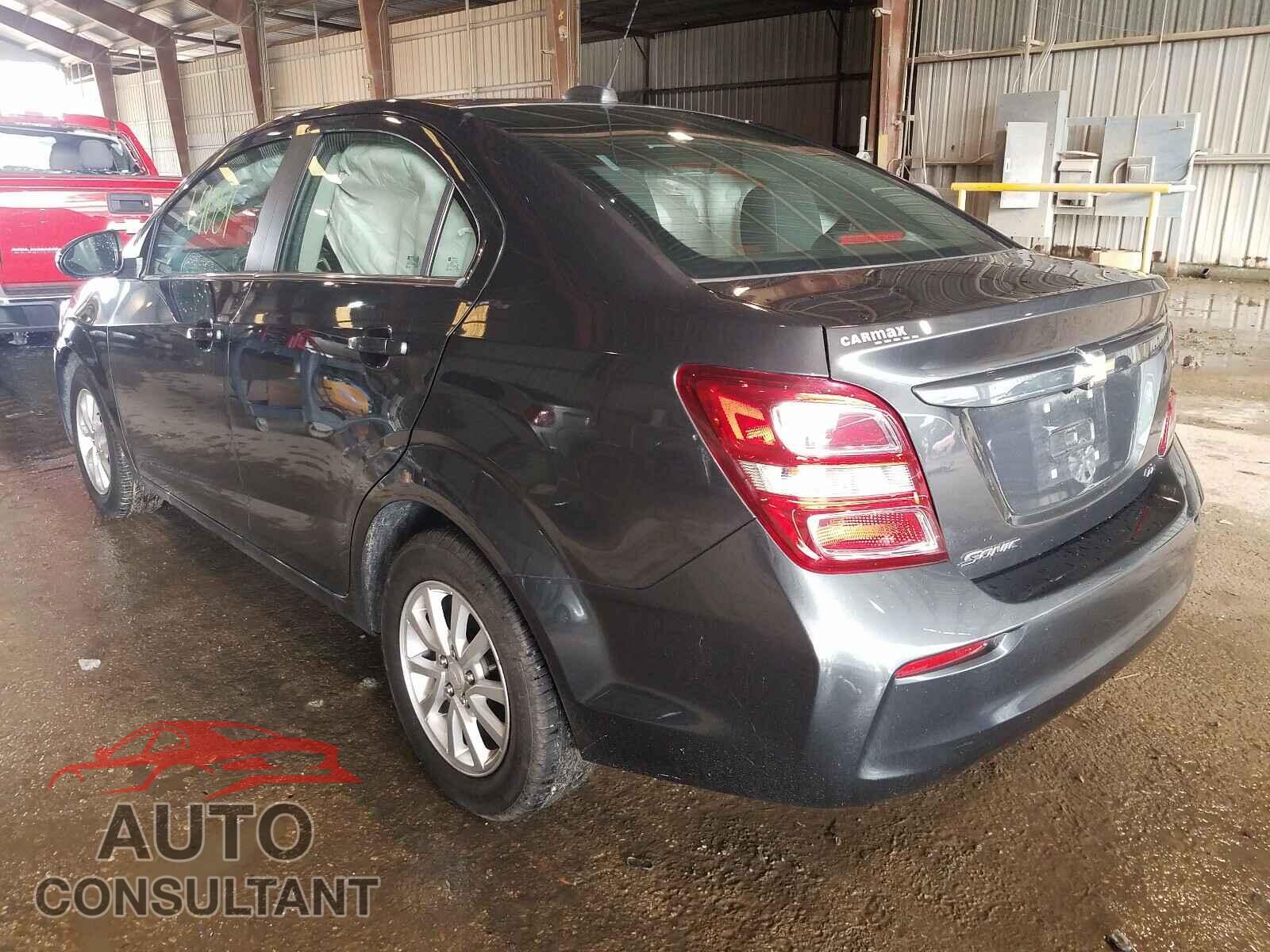 CHEVROLET SONIC 2017 - 1G1JD5SH1H4126325
