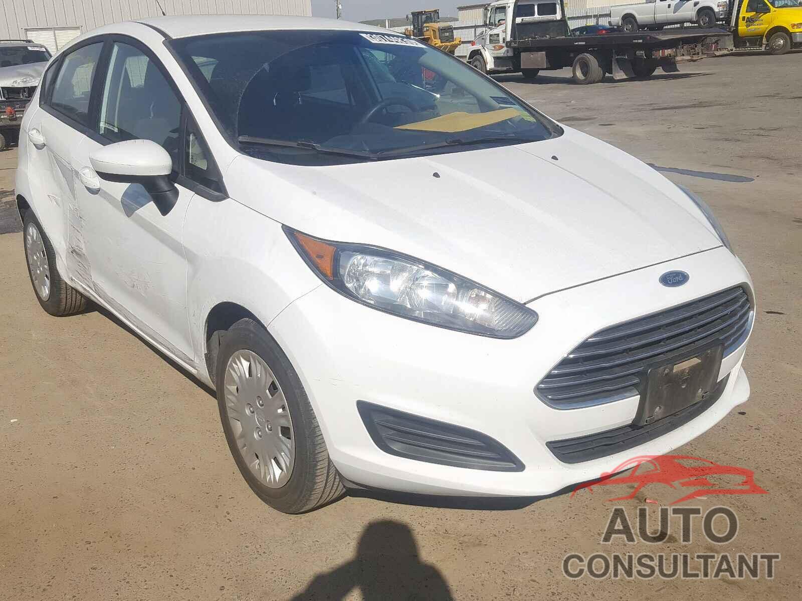 FORD FIESTA 2016 - 5YFBURHE9KP925399
