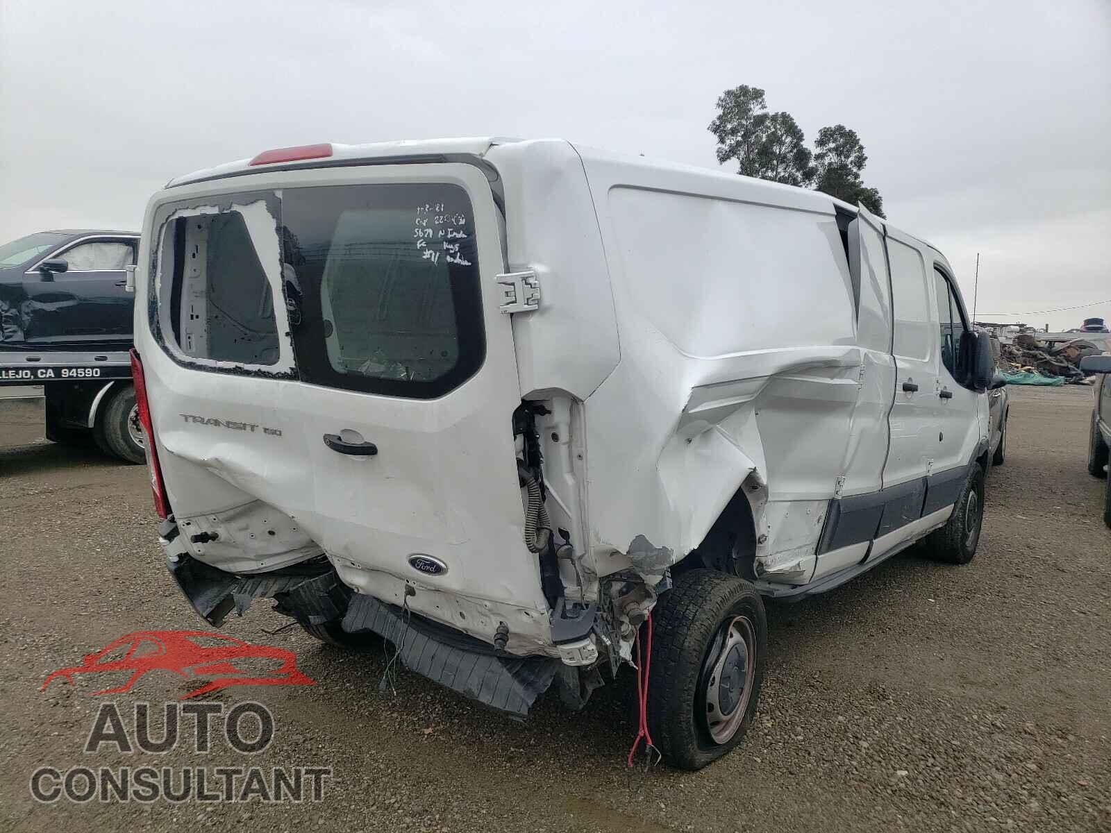 FORD TRANSIT CO 2018 - 1FTYE9ZMXJKB02247