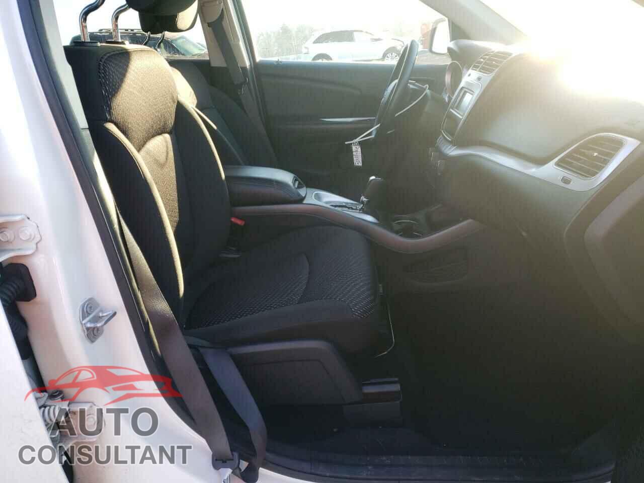 DODGE JOURNEY 2019 - 3C4PDCBG7KT869022