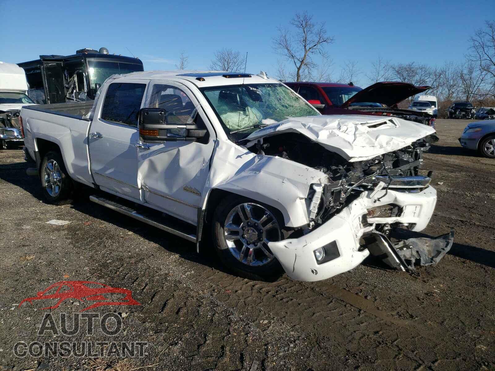 CHEVROLET SILVERADO 2019 - 3FA6P0CD9KR145258