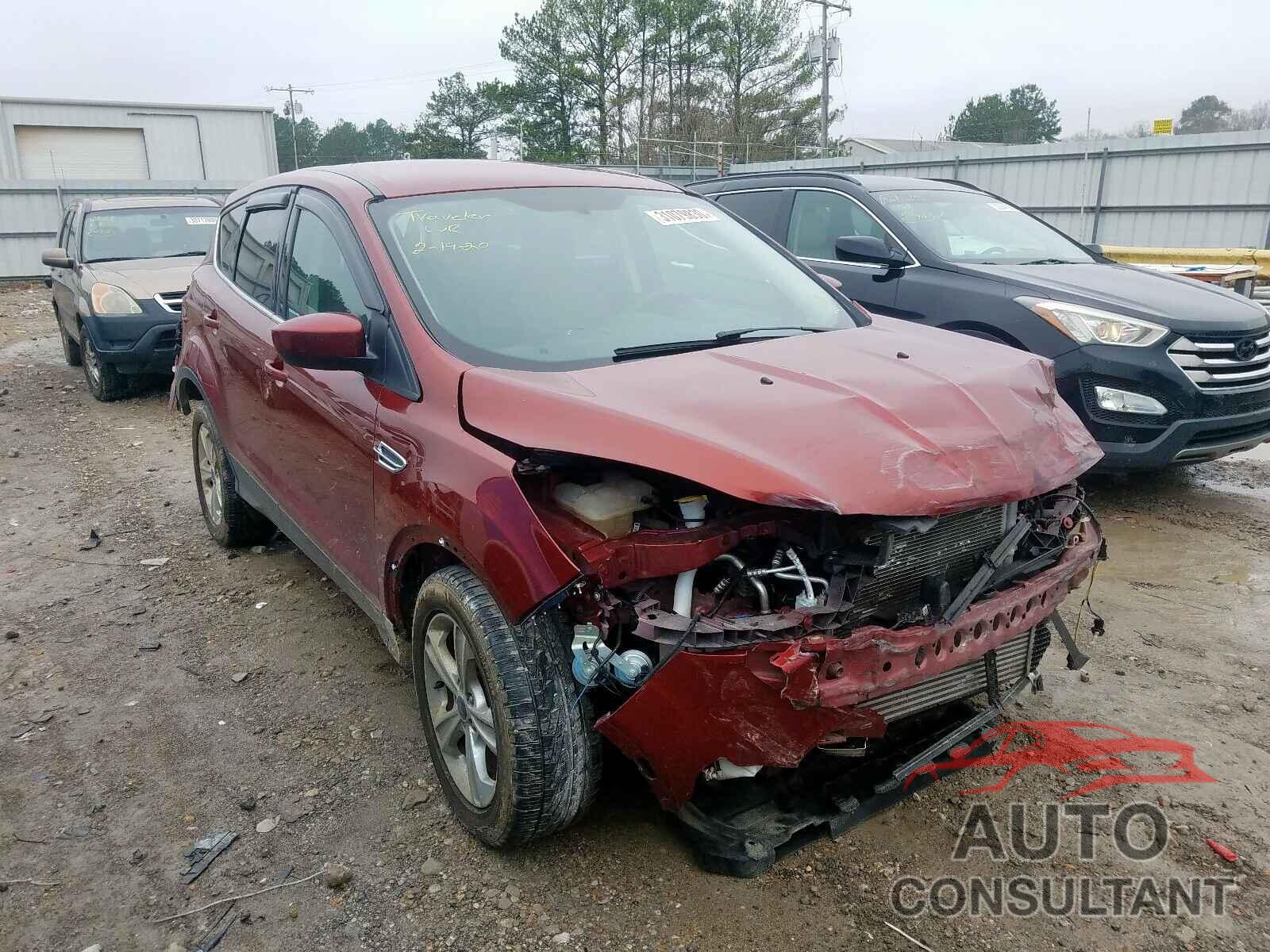 FORD ESCAPE 2015 - 5XXGT4L37JG180371