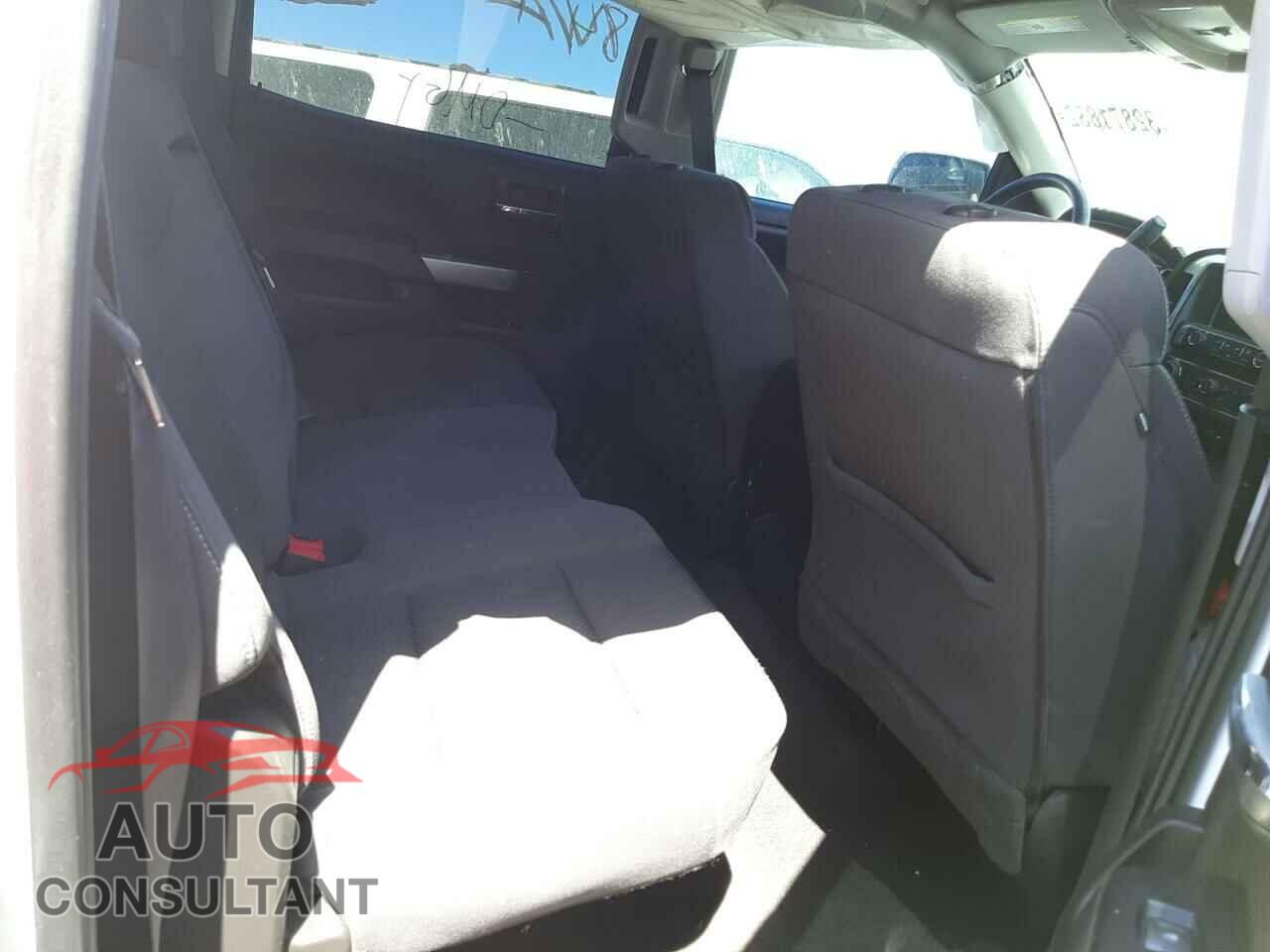 CHEVROLET SILVERADO 2016 - 3VW2B7AJ6HM263179