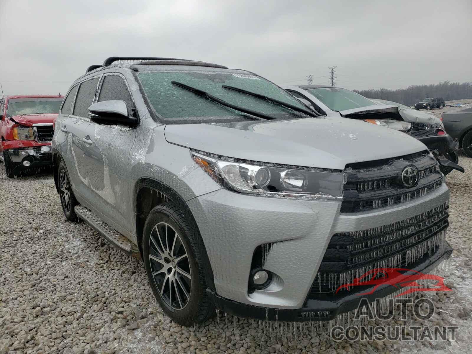 TOYOTA HIGHLANDER 2017 - 5TDKZRFH0HS199351