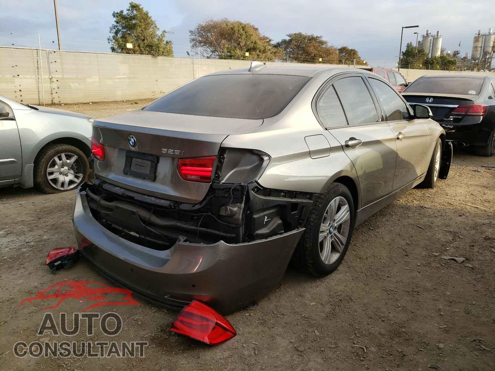 BMW 3 SERIES 2016 - WBA8E9G55GNU29722