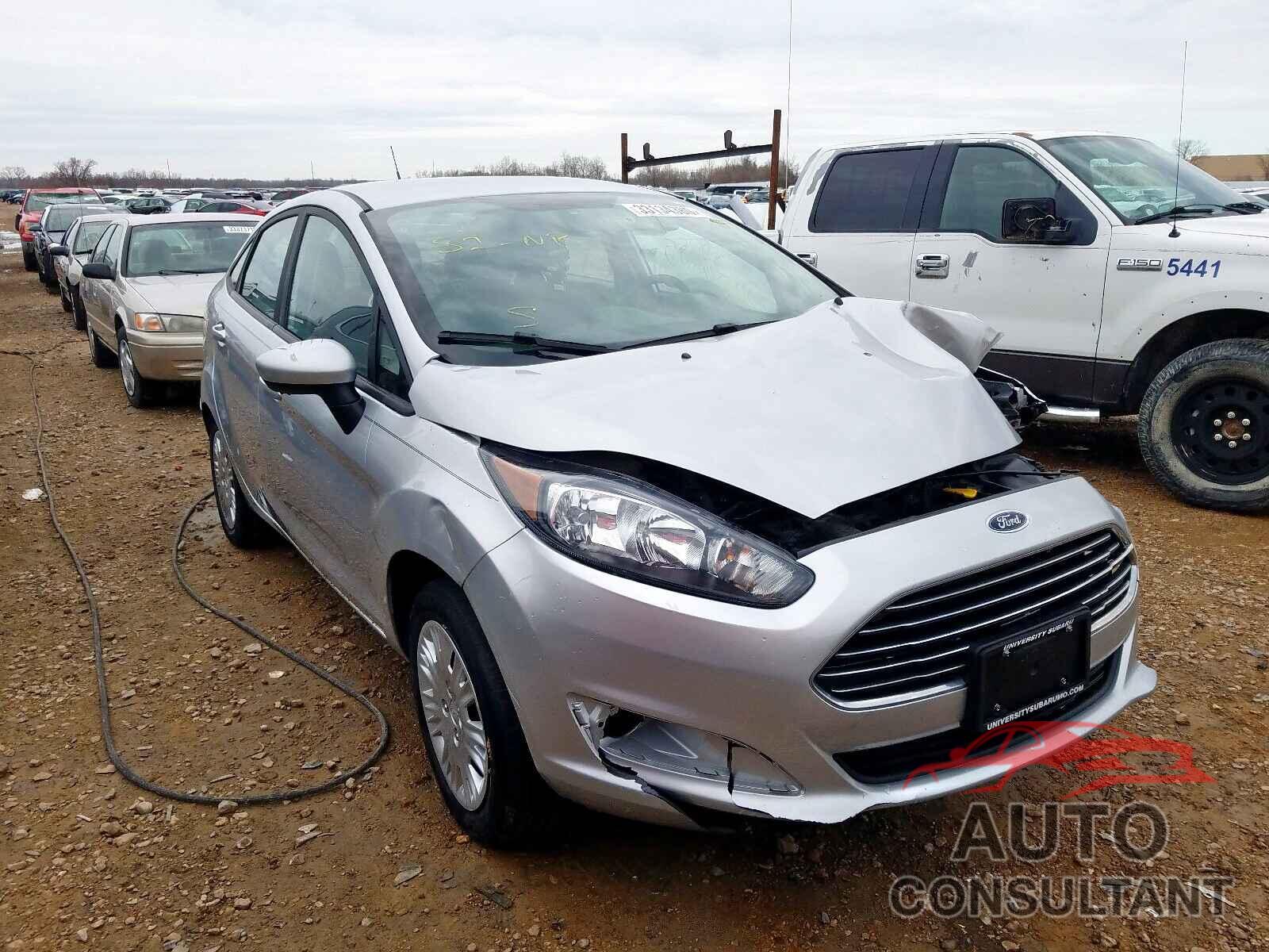 FORD FIESTA 2017 - 1HGCR2F19HA040583