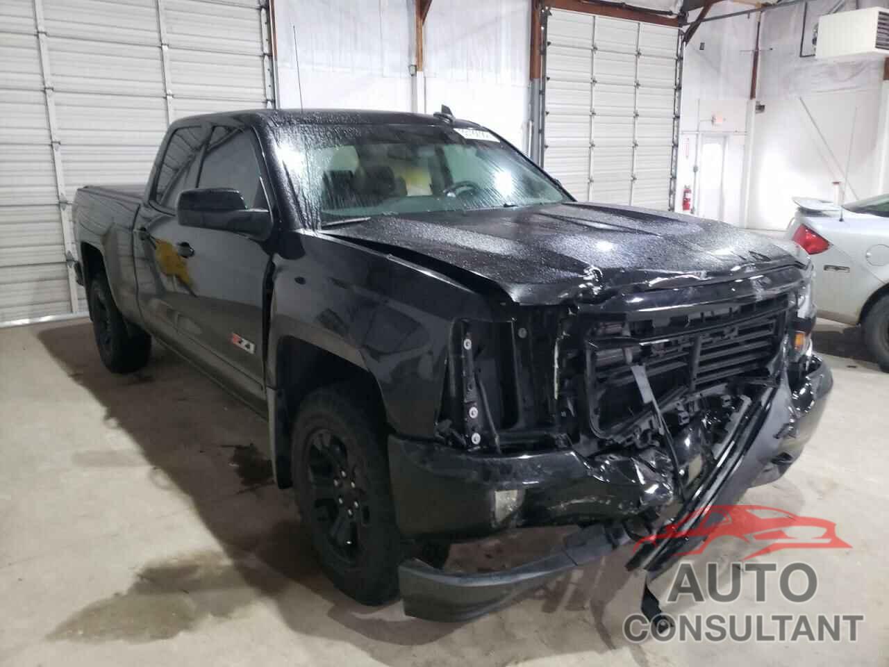 CHEVROLET SILVERADO 2018 - 1GCVKREC3JZ270926