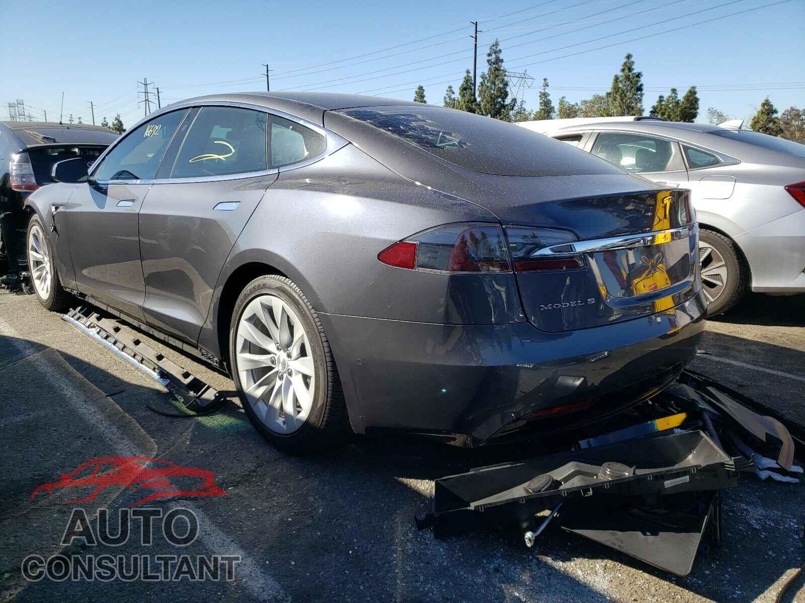 TESLA MODEL S 2018 - 5YJSA1E23JF246887