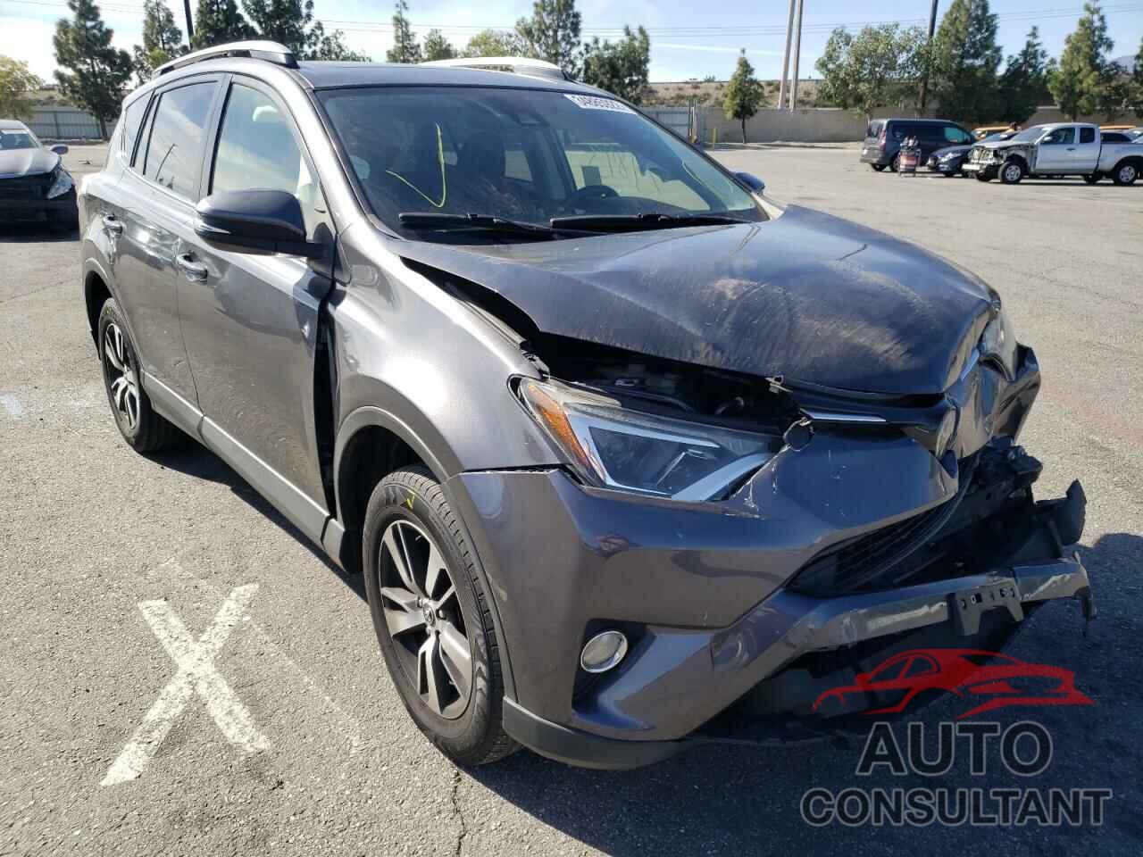 TOYOTA RAV4 2017 - JTMWFREV7HJ101155