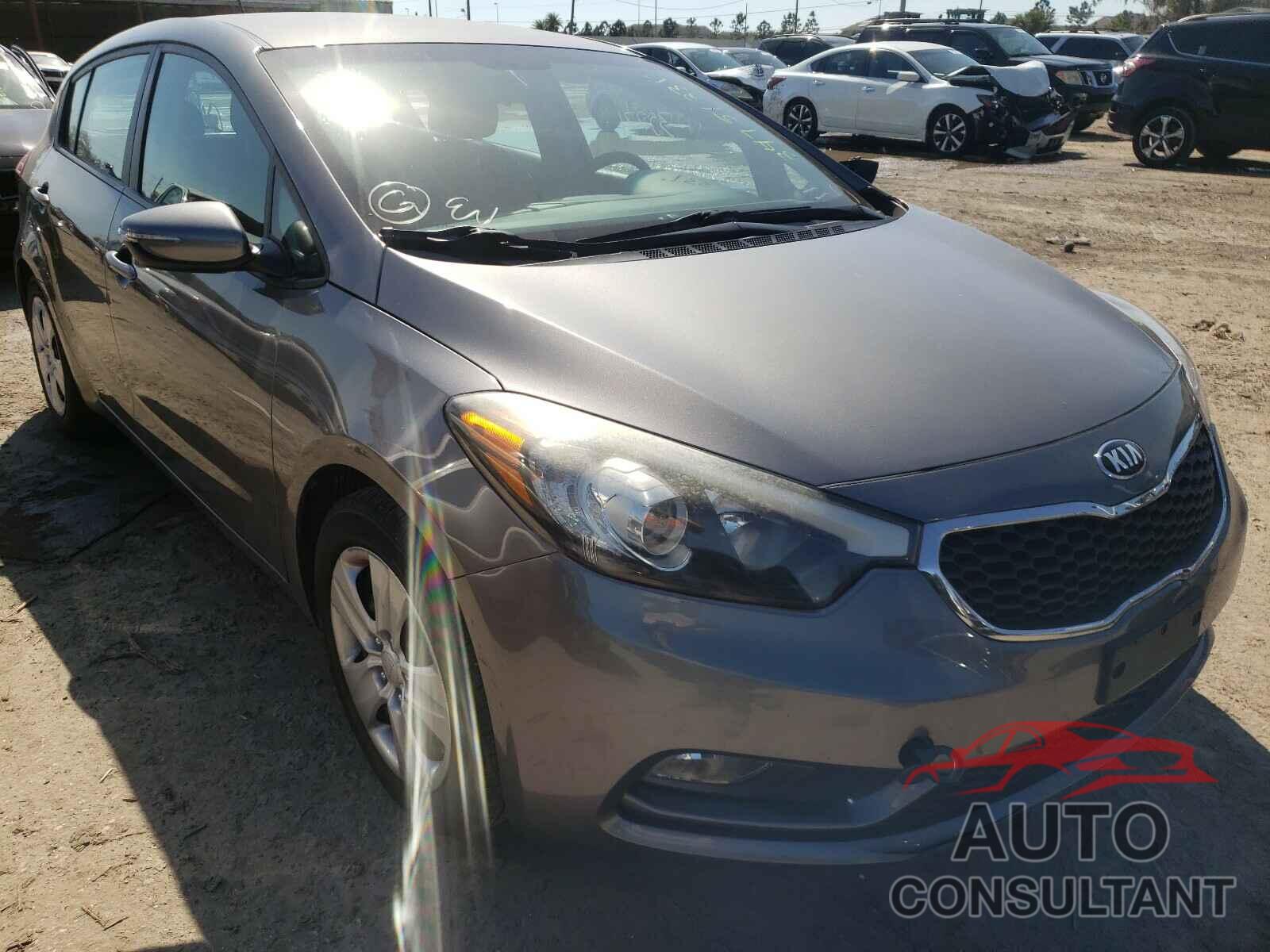 KIA FORTE 2016 - KNAFK5A83G5652935