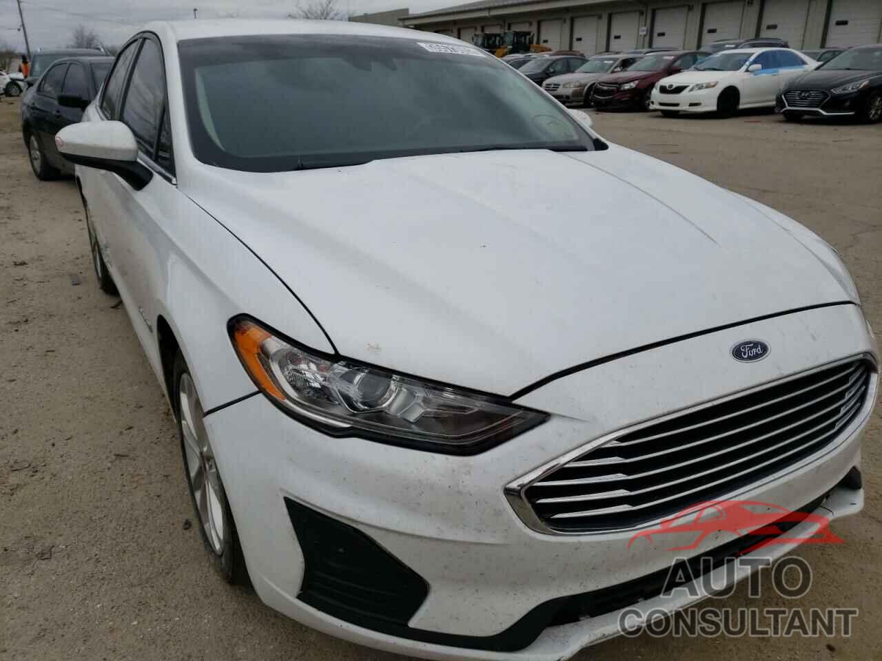 FORD FUSION 2019 - 3FA6P0LU6KR120589