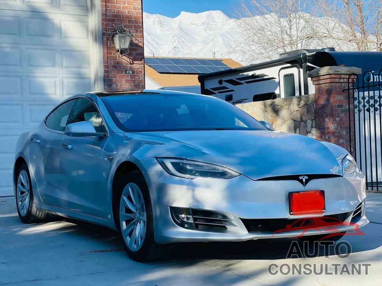 TESLA MODEL S 2017 - 5YJSA1E18HF209965