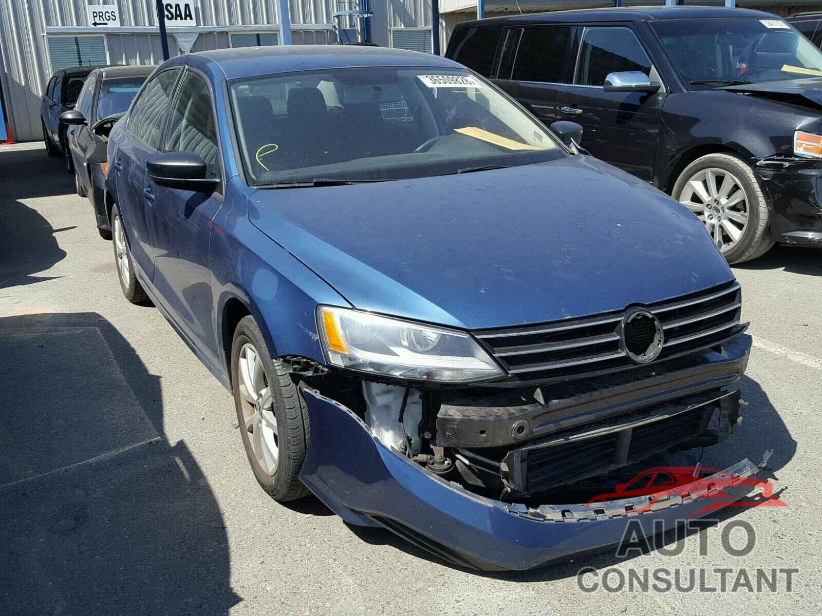 VOLKSWAGEN JETTA 2015 - 3VWD17AJ8FM225655