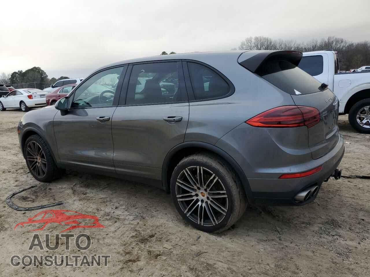 PORSCHE CAYENNE 2016 - WP1AB2A2XGLA95636