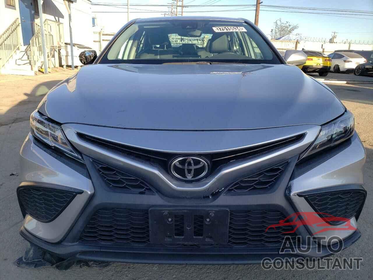 TOYOTA CAMRY 2021 - 4T1G11AK7MU604141