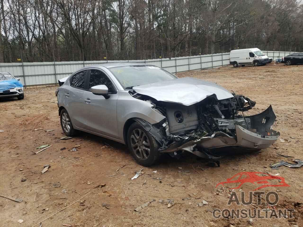 TOYOTA YARIS 2018 - 3MYDLBYVXJY321654