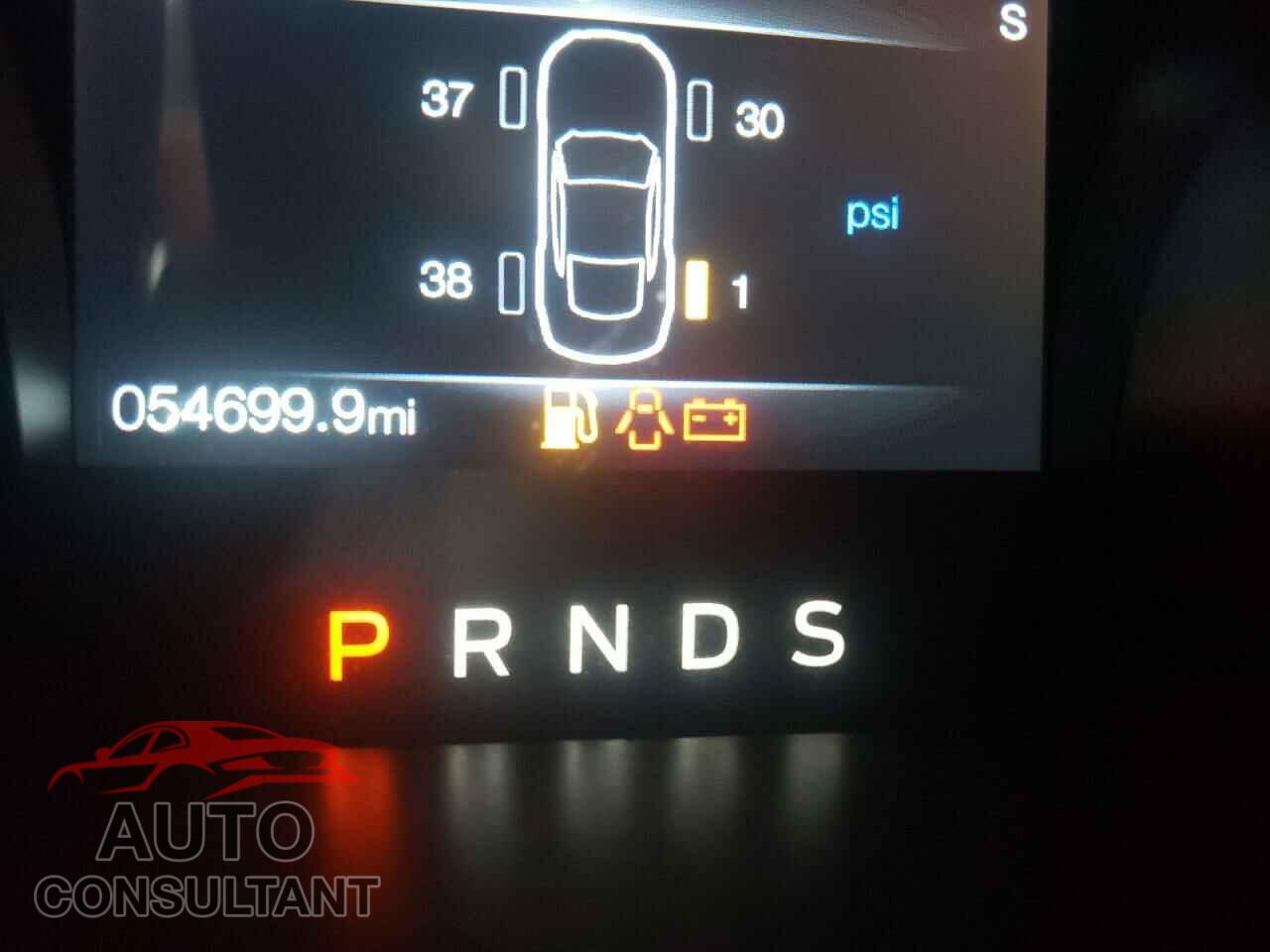 FORD MUSTANG 2018 - 1FA6P8CFXJ5102193