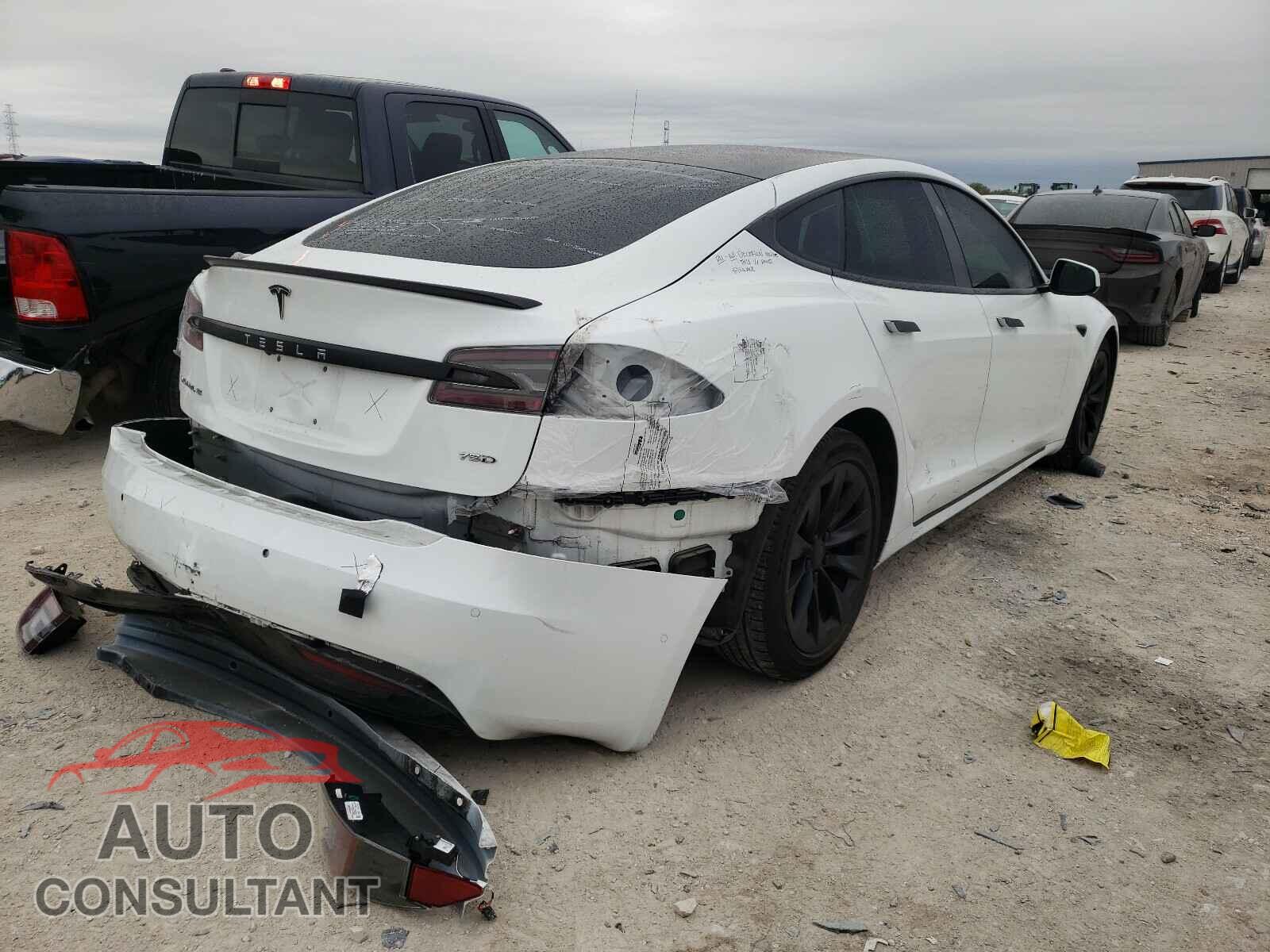 TESLA MODEL S 2017 - 5YJSA1E20HF203022