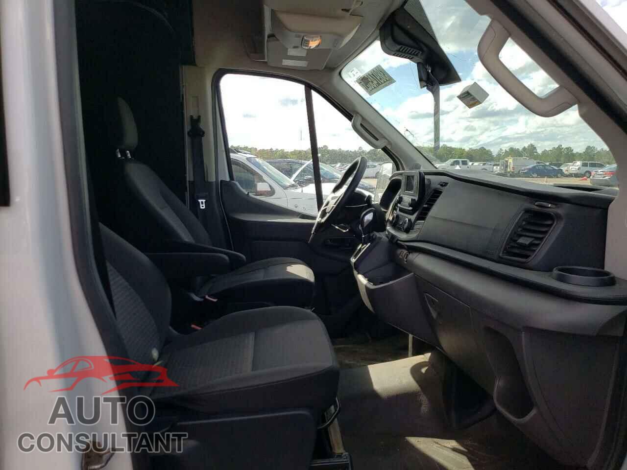 FORD TRANSIT CO 2020 - 1FTBR2C86LKA09287