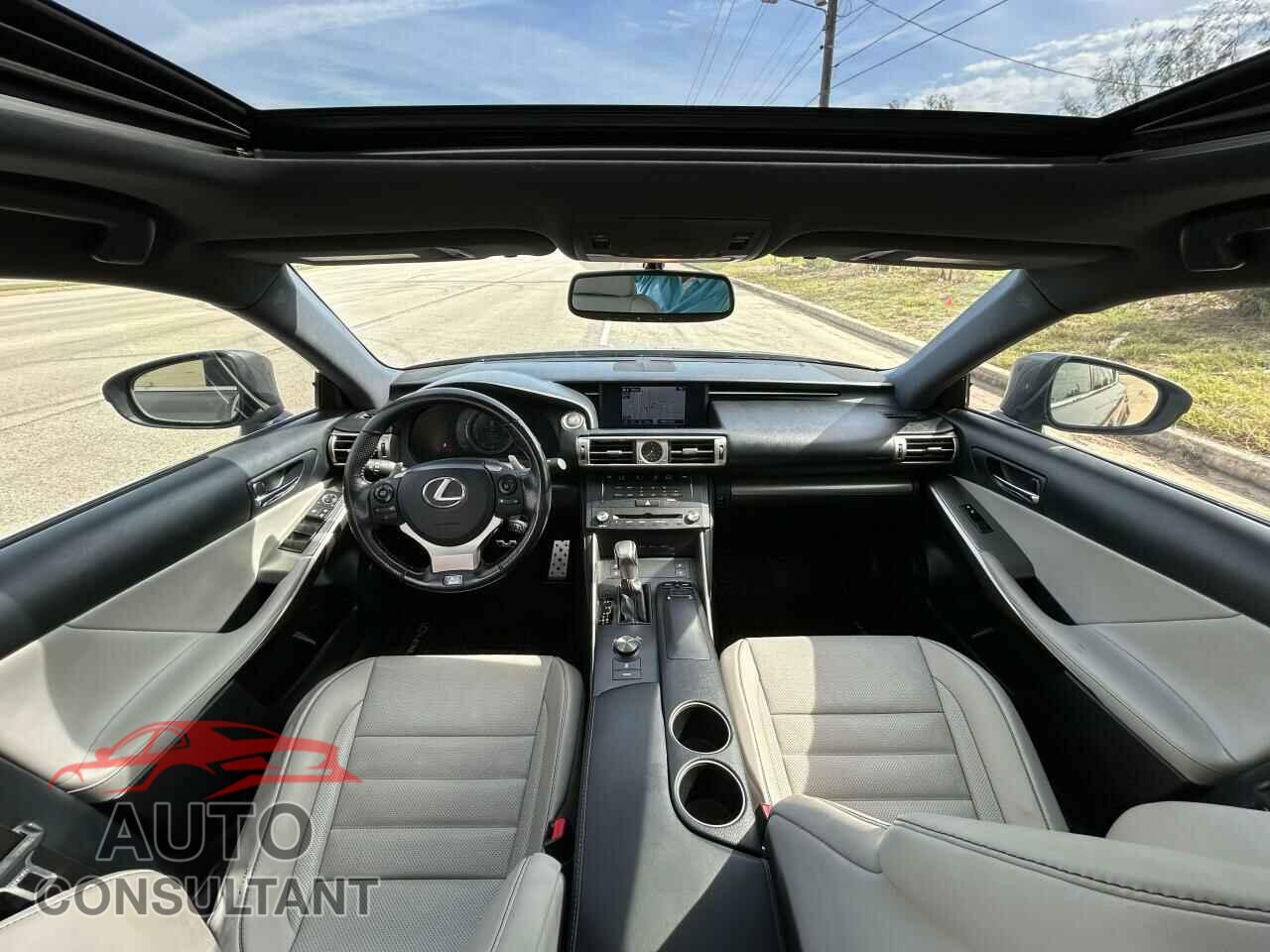 LEXUS IS 2016 - JTHBE1D27G5026165