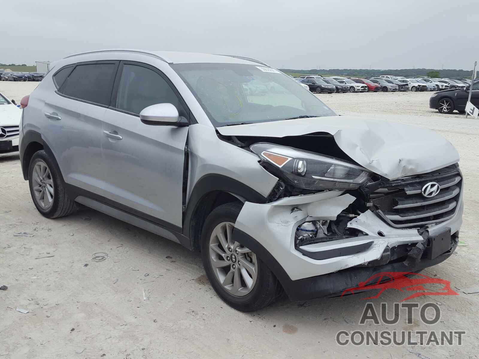 HYUNDAI TUCSON 2018 - KM8J33A41JU674923