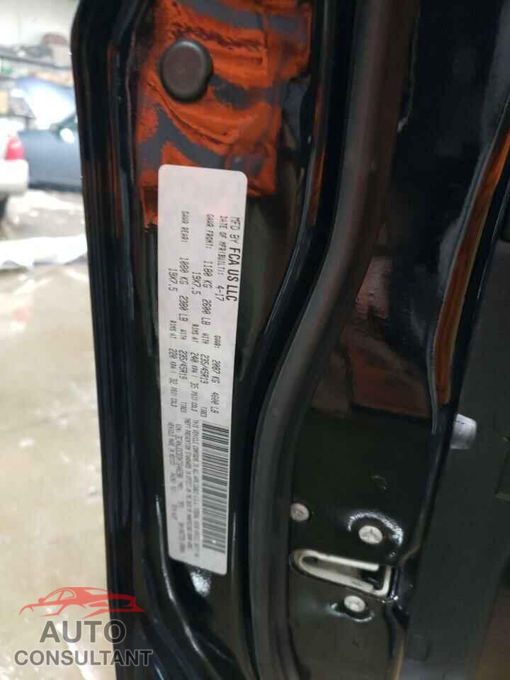 JEEP COMPASS 2017 - 3C4NJDCB3HT640290