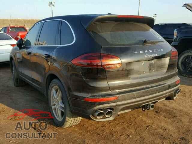 PORSCHE CAYENNE 2015 - WP1AB2A23FLA58023