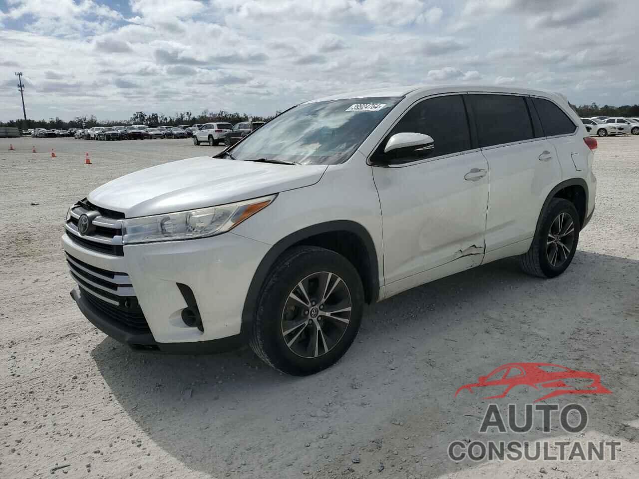 TOYOTA HIGHLANDER 2018 - 5TDZARFH6JS038823