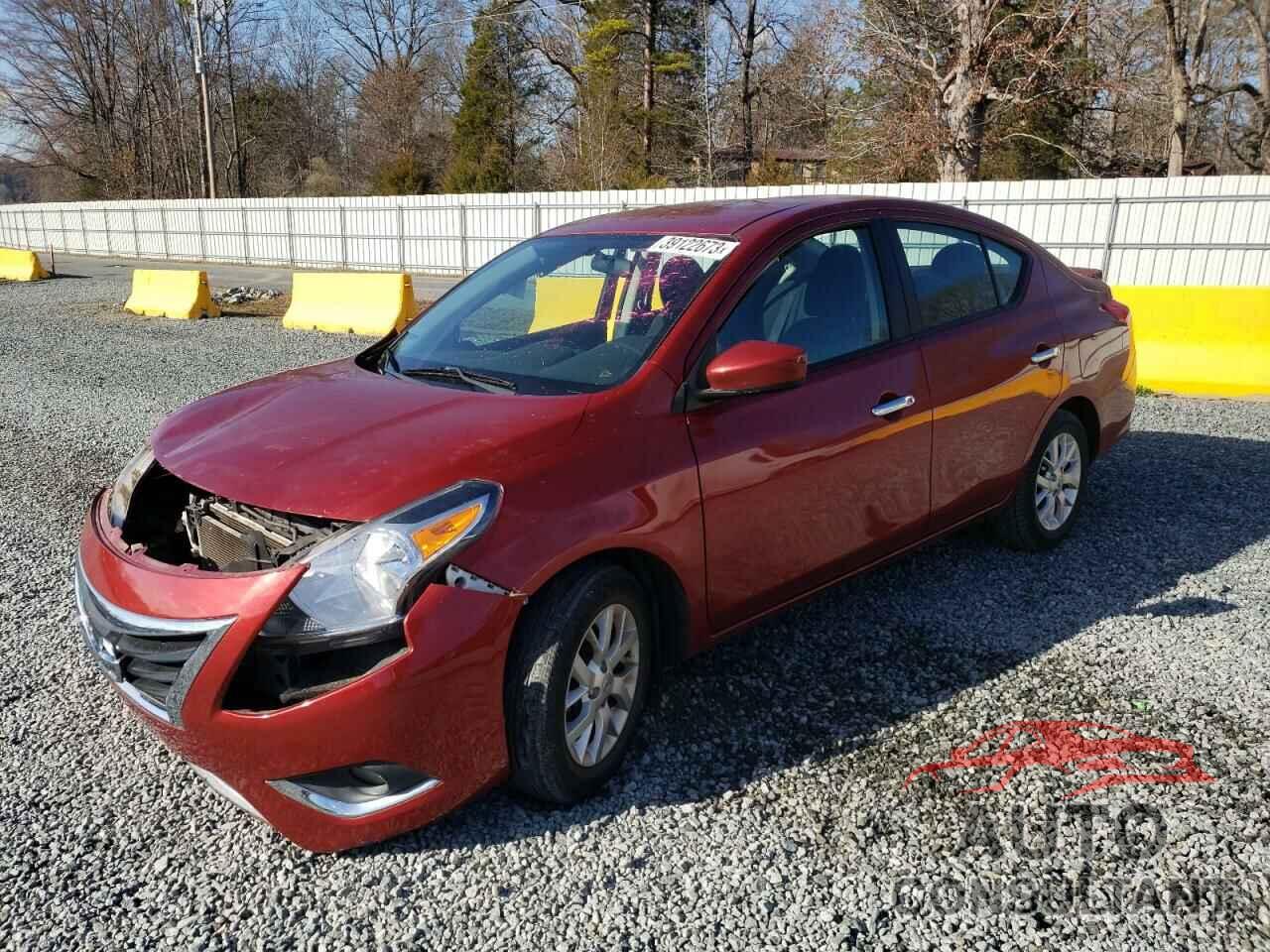 NISSAN VERSA 2018 - 3N1CN7AP1JL818752