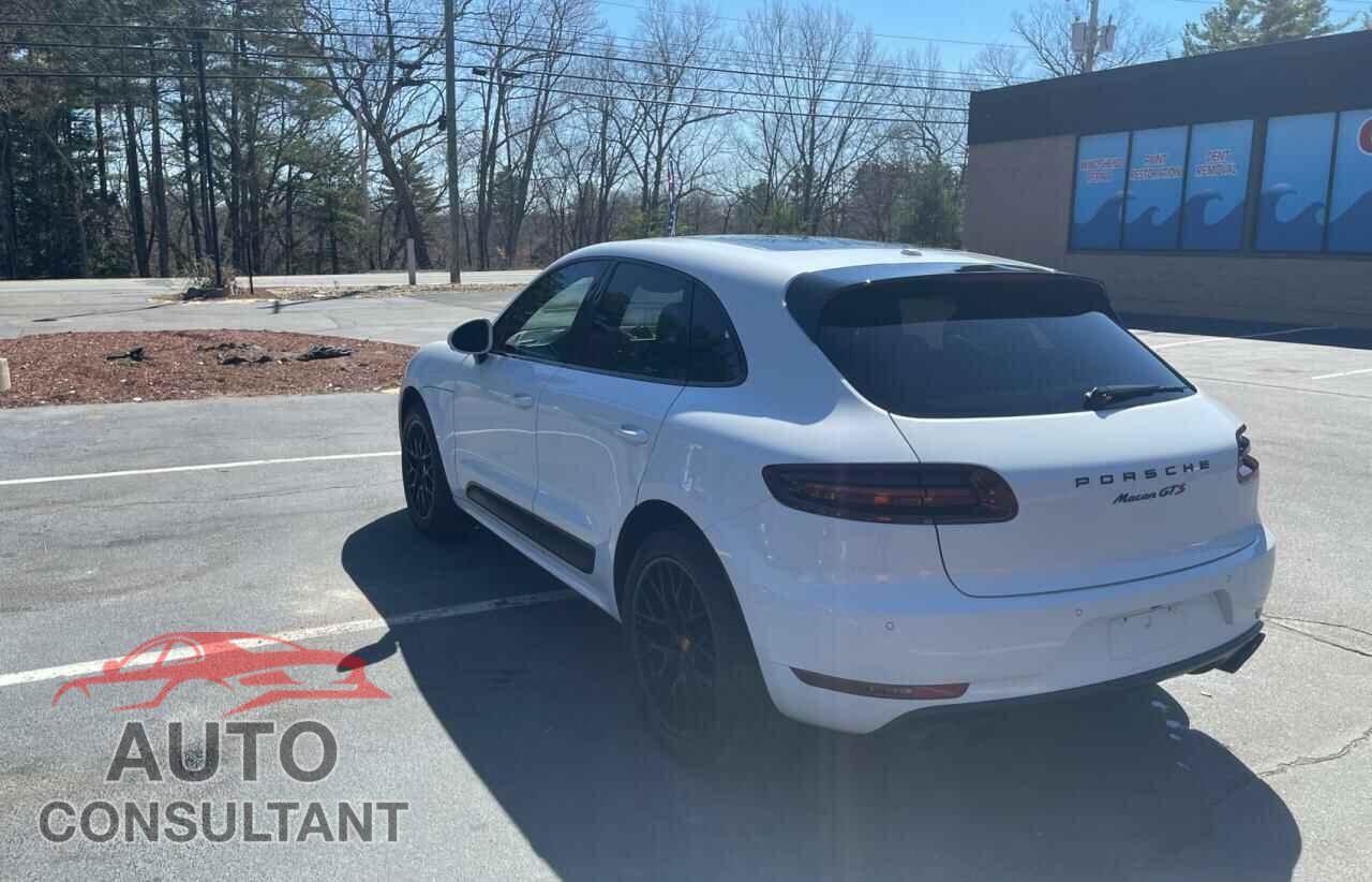 PORSCHE MACAN 2017 - WP1AG2A58HLB54647
