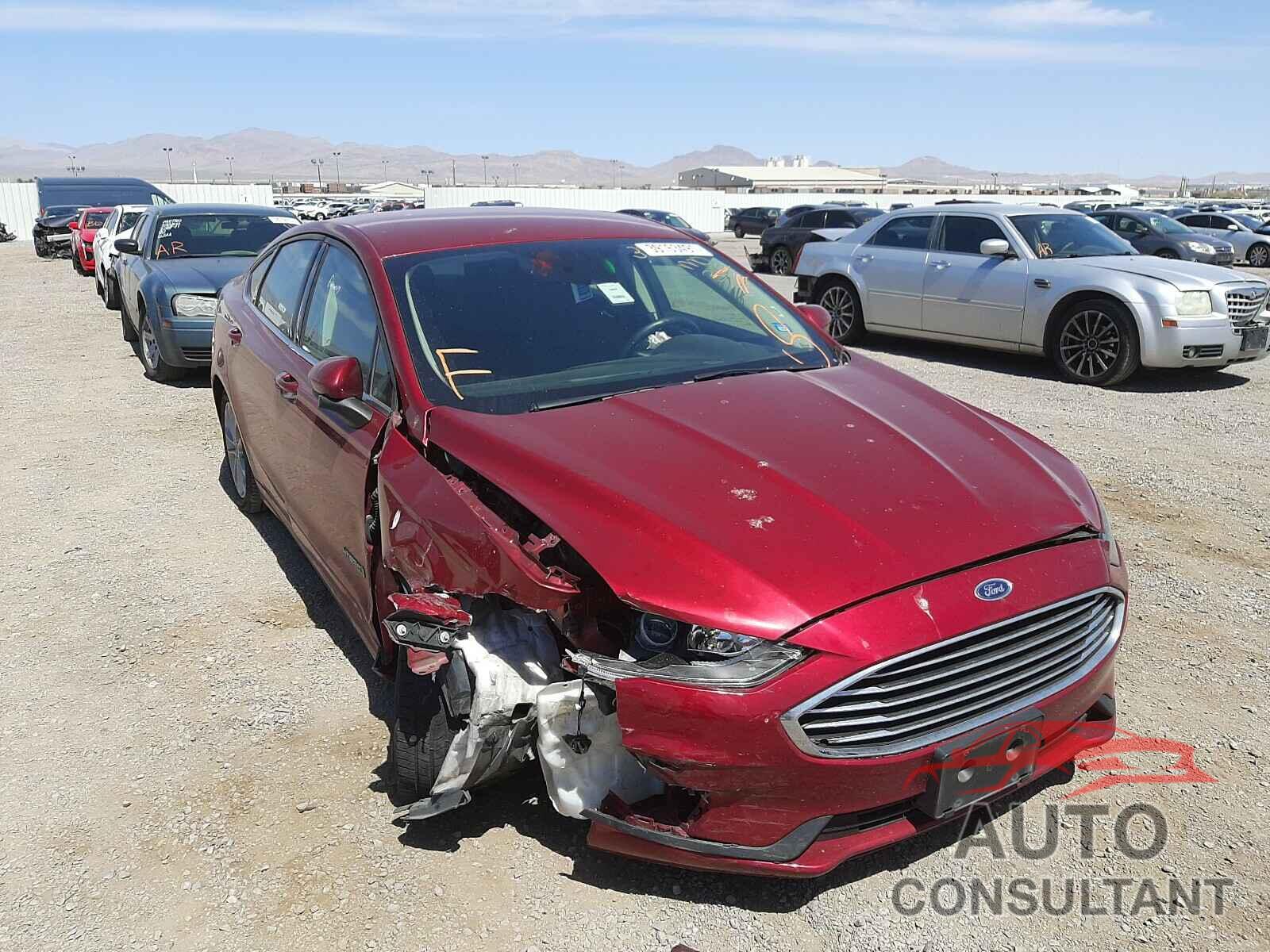 FORD FUSION 2019 - 3FA6P0LU2KR188484
