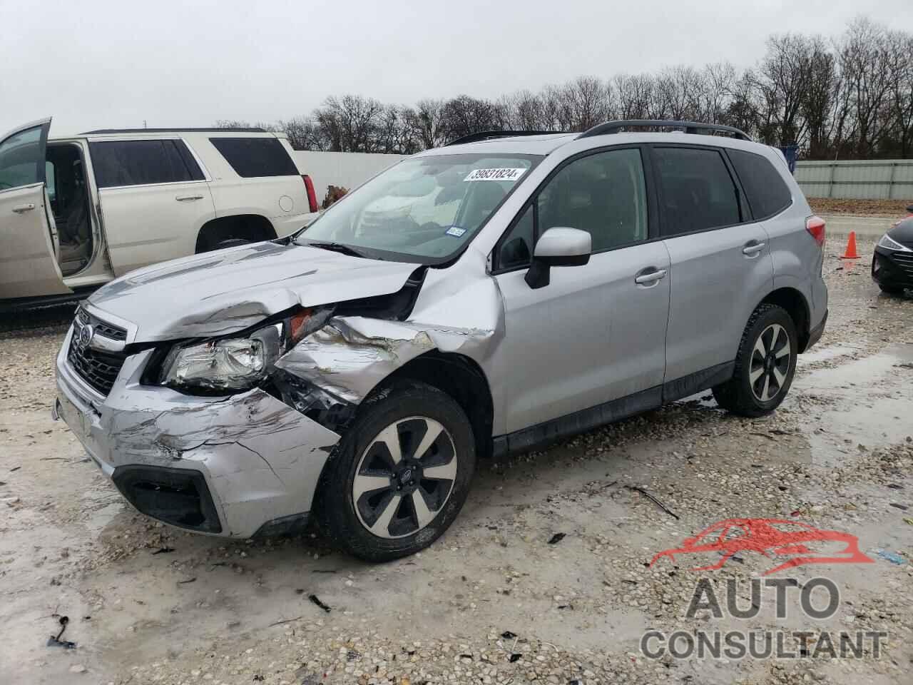 SUBARU FORESTER 2018 - JF2SJAGC5JH463946