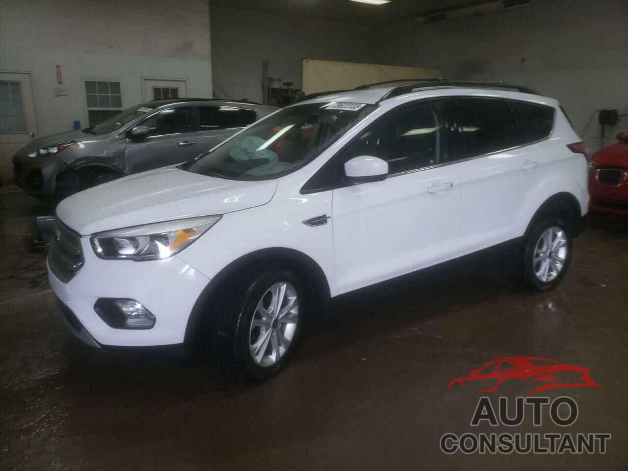 FORD ESCAPE 2018 - 1FMCU0GD1JUD03420