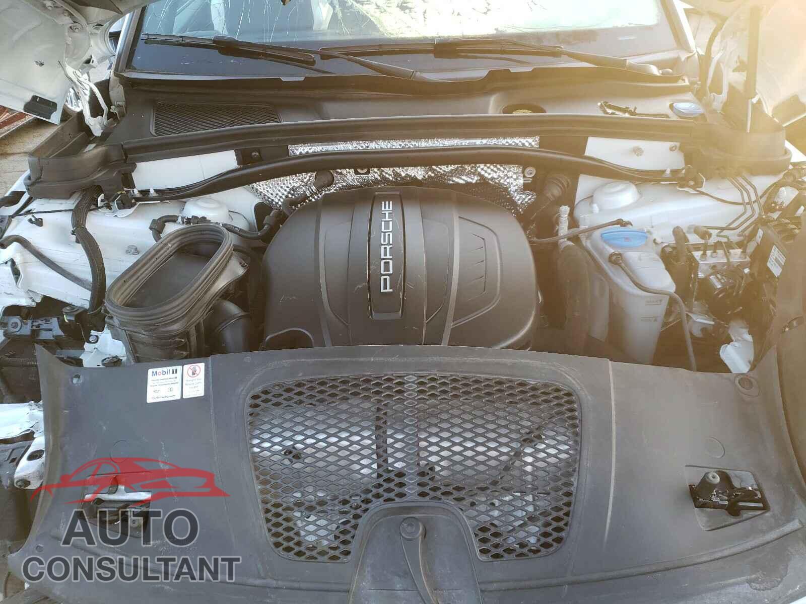 PORSCHE MACAN 2018 - WP1AA2A55JLB14887